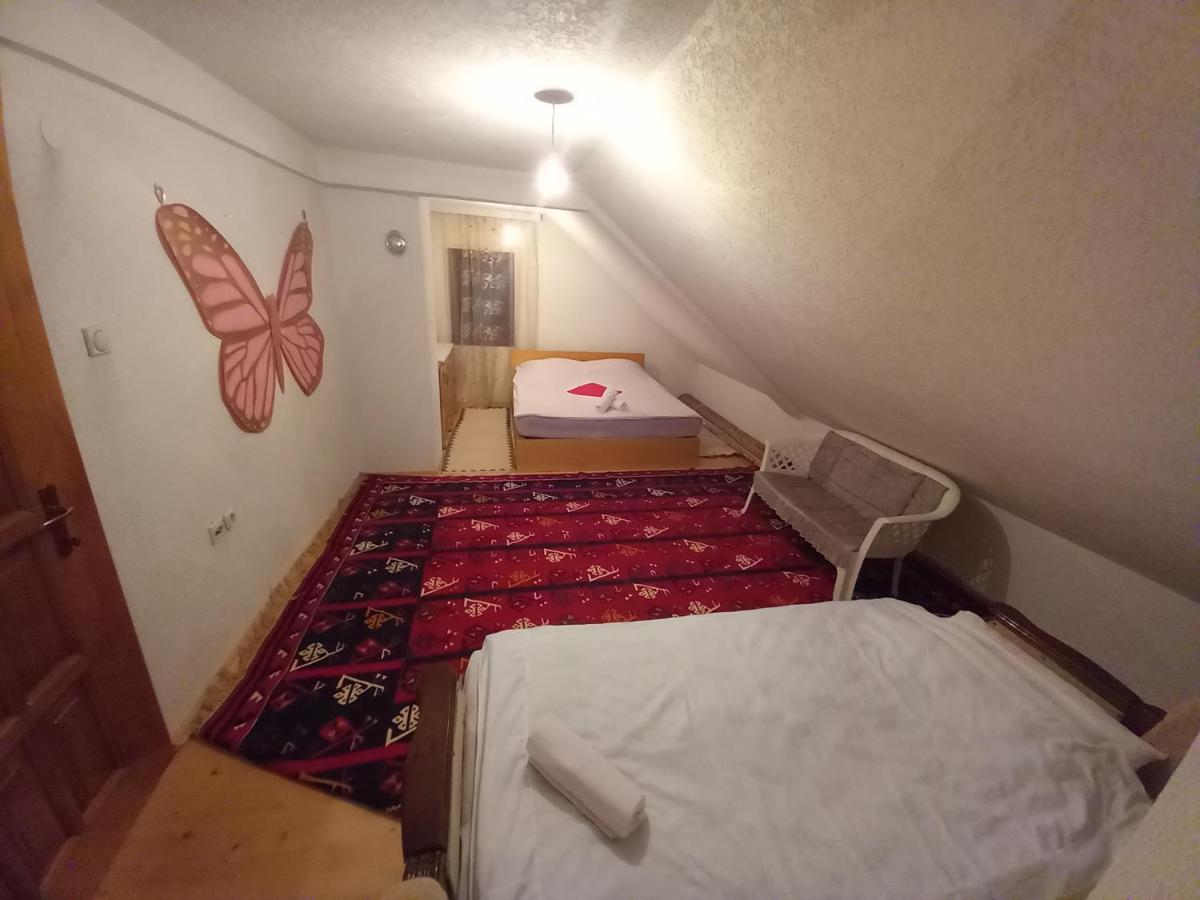 Apartment Little Village Плав Екстер'єр фото