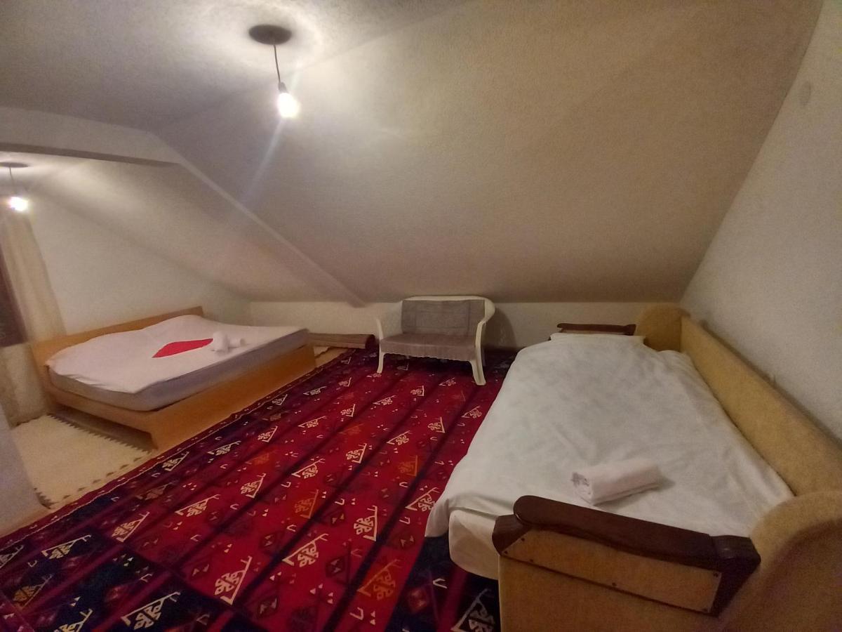 Apartment Little Village Плав Екстер'єр фото